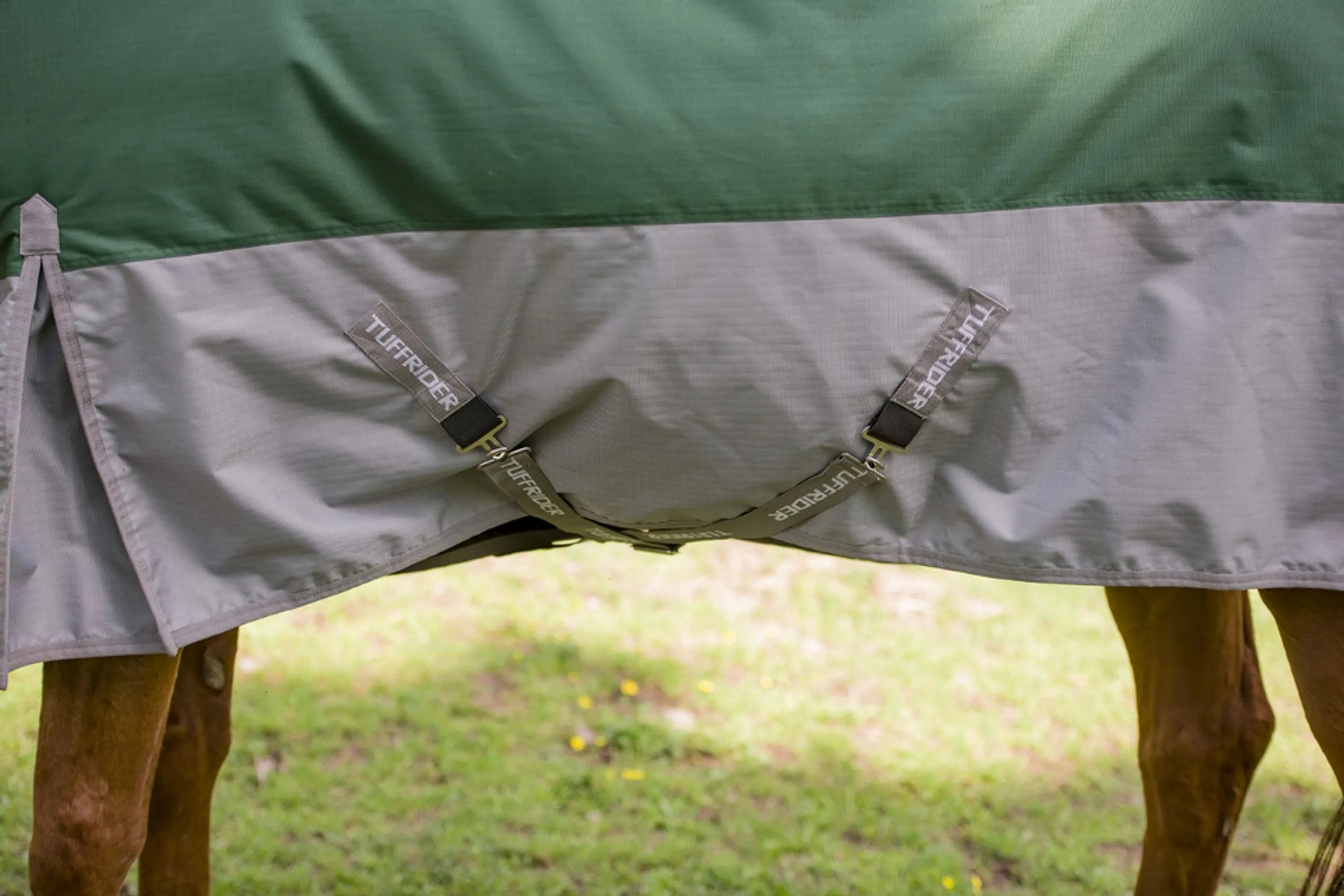 TuffRider Mini 1200D Ripstop Medium Weight 200gms Two Tone Turnout Blanket With Standard Neck