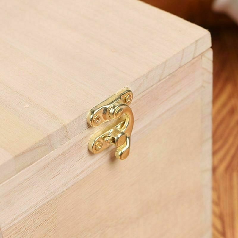 Natural Wooden Birdhouse Handmade Outdoor Nesting Box